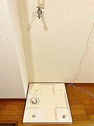 ★外に置くと壊れるし汚れるよね・・・そんなあなたに室内洗濯機置場★