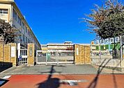☆北九州市立日明小学校（860m）