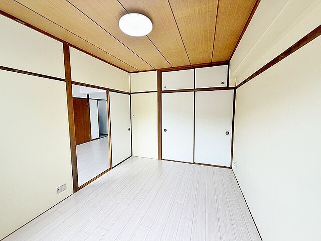寝室