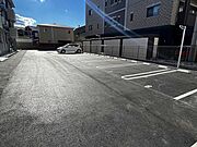 ★車がすぐ出せるのがイイネ♪平置き駐車場★