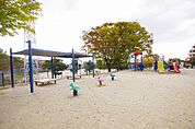 ☆萩ヶ丘公園（690m）