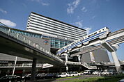 ☆JR小倉駅＆アミュプラザ（小倉城口）（3060m）