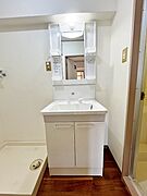 ★洗面脱衣所/シャワー付き洗面台★