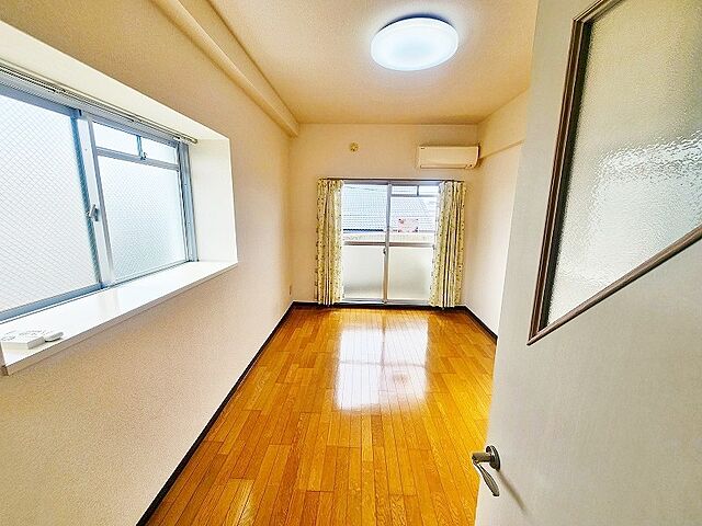 寝室
