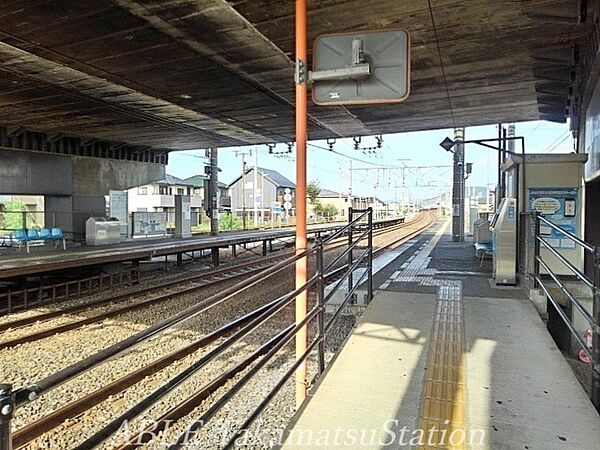 画像16:ＪＲ讃岐塩屋駅 700m