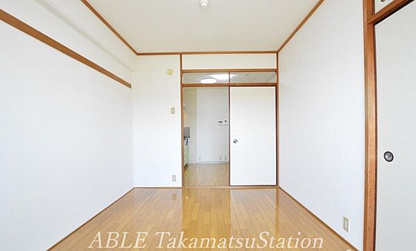 ヴィラ・アンソレイエ亀田町 ｜香川県高松市亀田町(賃貸マンション1DK・3階・32.27㎡)の写真 その8