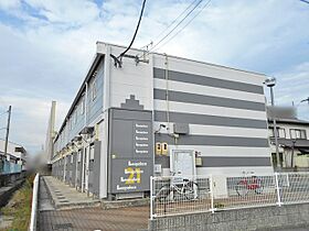 レオパレス四季 207 ｜ 香川県高松市郷東町444（賃貸アパート1K・2階・26.08㎡） その1