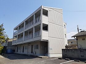 マリッチハッピー 301 ｜ 香川県高松市郷東町191番地1（賃貸マンション1LDK・3階・47.83㎡） その1