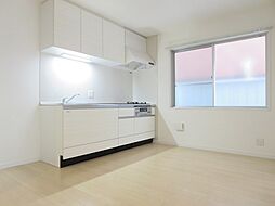 カーサST2 1階3DKのリビング/ダイニング