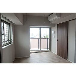 ロイジェント世田谷野沢 4階1Kのリビング/ダイニング