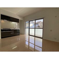 インペリアル弦巻 1階1LDKのリビング/ダイニング