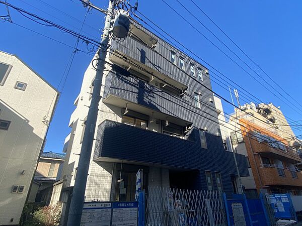 東京都目黒区鷹番2丁目(賃貸マンション1LDK・2階・40.69㎡)の写真 その1