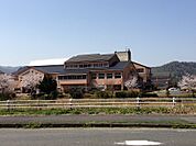 豊岡市立出石中学校（797m）