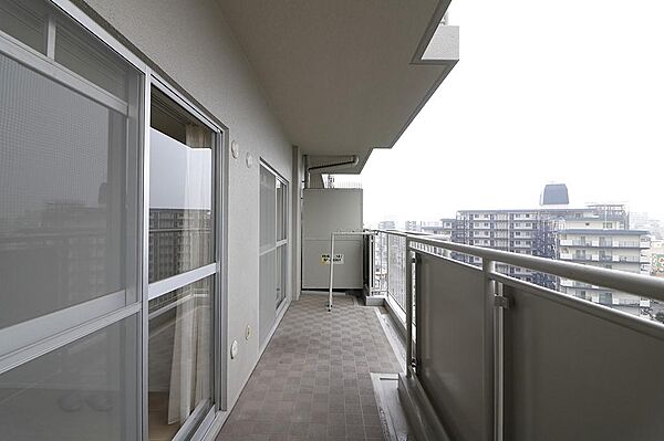 バルコニーを拡大表示