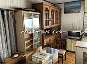家具などの貯蔵品はレトロ感たっぷりです。＊残置物につきましては基本的に廃棄処分致しますがご要望がございましたらご使用も頂けます。