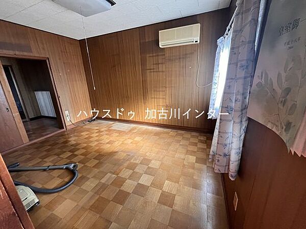 洋室を拡大表示