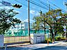 周辺：豊田市立上郷中学校 400m