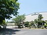 周辺：豊田市立九久平小学校 1090m