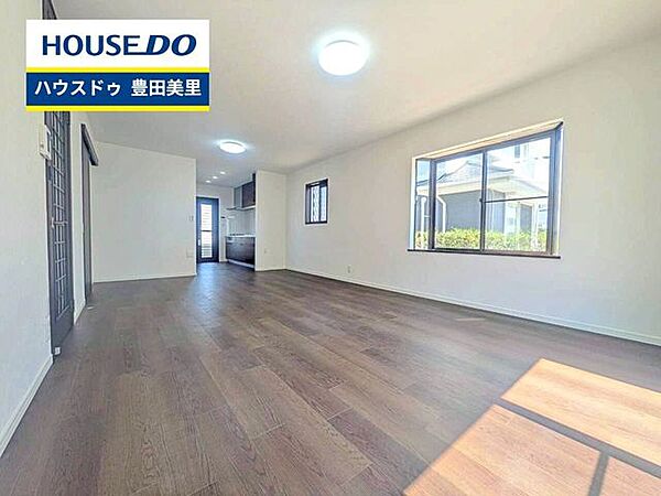 リビング/ダイニングを拡大表示