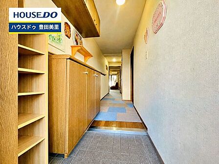 見るだけ聞くだけOK!【お気軽に資料請求!不動産のことならなんでも/ハウスドゥ豊田美里】