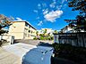 周辺：豊田市立若園中学校 650m
