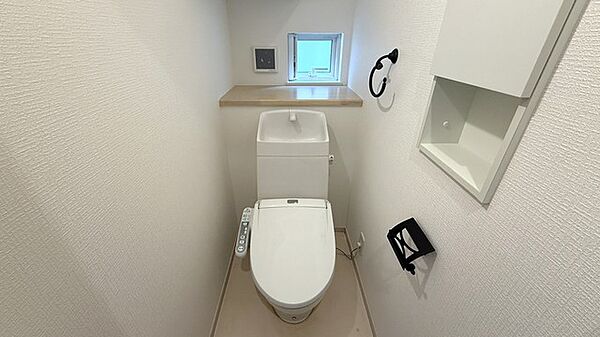 トイレを拡大表示