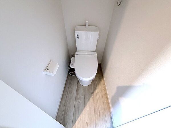 トイレを拡大表示