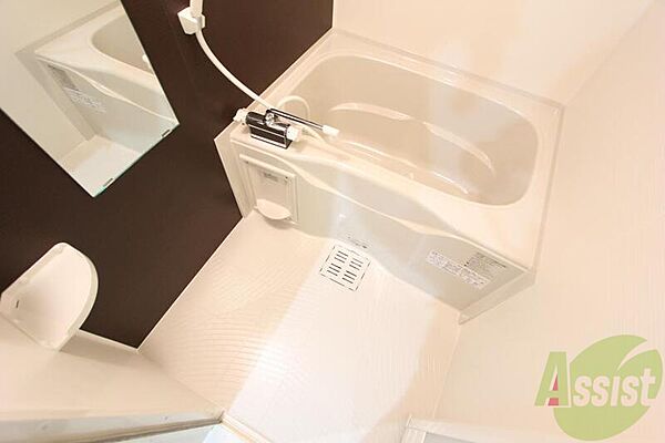 画像4:浴室乾燥・暖房・換気付きのハイグレード浴室。