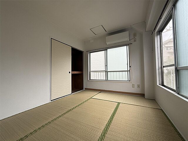 寝室