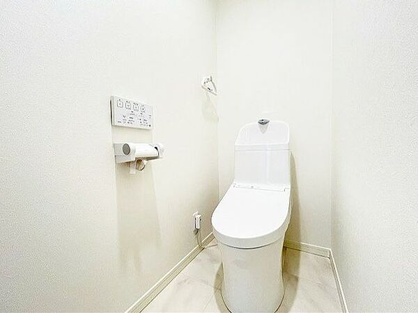 トイレを拡大表示