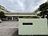 周辺：新潟市立石山中学校 1070m