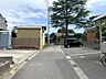 外観：前面道路含む現地写真