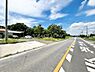 その他：前面道路は11ｍに面している為、車の出入りがスムーズに行えます◎