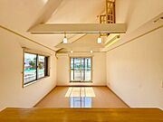 2F LDK　対面キッチンからの目線です