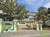 豊中市立第十八中学校 517m