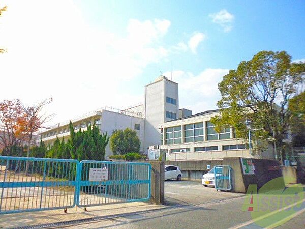 画像30:豊川南小学校 631m