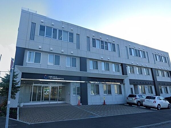 画像27:三草会札幌看護専門学校 3238m