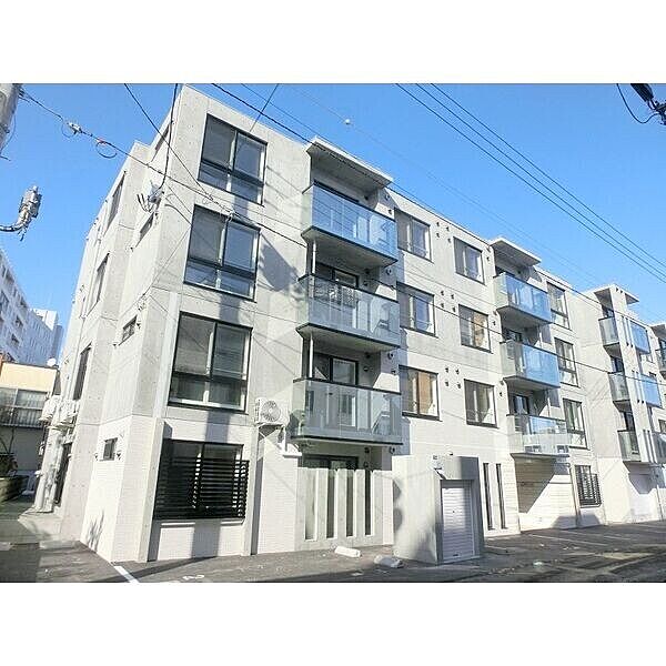 北海道札幌市豊平区平岸三条6丁目(賃貸マンション1LDK・2階・32.01㎡)の写真 その1