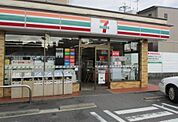 セブンイレブン名古屋萱場2丁目店 徒歩5分。 390m