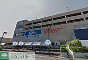 バロー半田店 徒歩14分。 1070m