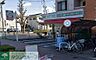 周辺：ローソンストア100稲葉地店 徒歩8分。 610m