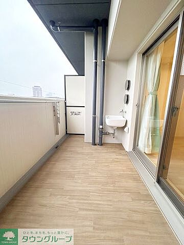 バルコニー