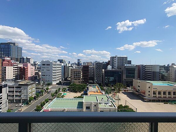 バルコニーを拡大表示