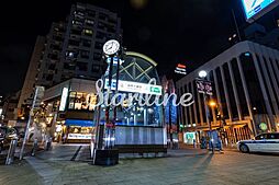 麻布十番駅(都営地下鉄 大江戸線) 徒歩5分。 340m