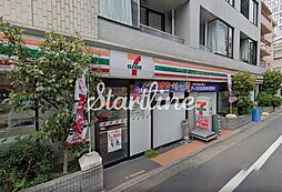 セブンイレブン目黒柳通り店 徒歩1分。 70m