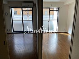 ロゼ下目黒 102 1階2DKのリビング/ダイニング