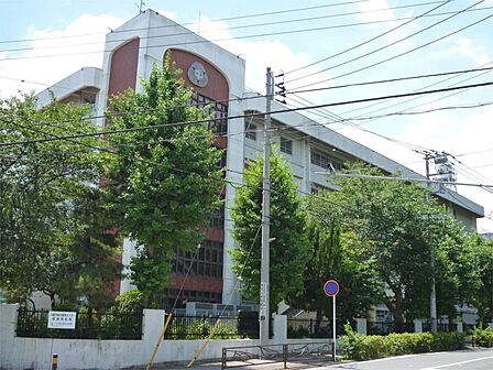 川崎市立塚越中学校(1000m)