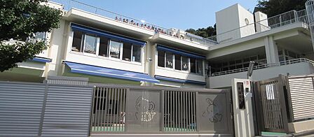 幼稚園・保育園 450m 中村愛児園(年間を通して様々な行事を行っております♪自然豊かな場所に位置し物件からは徒歩9分!送り迎えもしやすいですね♪)