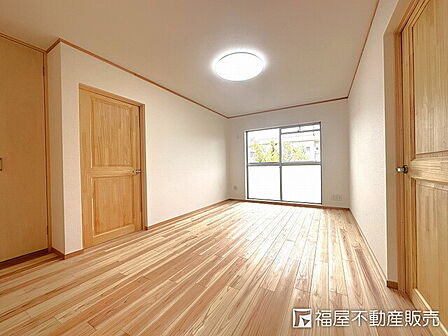 【LDK約15帖】吉野杉の無垢のフローリング使用で木のぬくもりを感じられるお部屋です♪