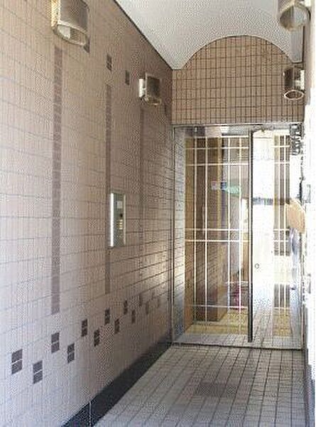 エントランスを拡大表示